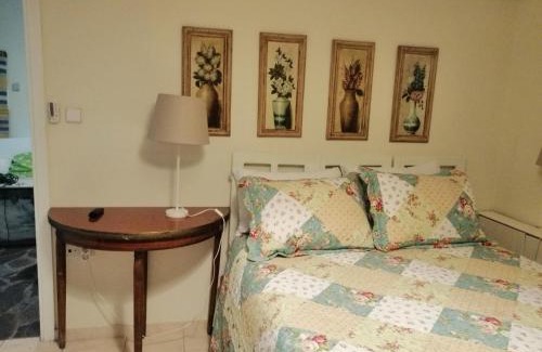 Paiania Cama Y Desayuno | St. Thomas Bed and Breakfast