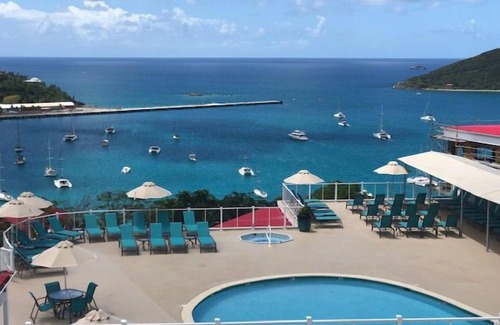 Flag Hill Apartamento | St. Thomas Studio w/ Balcony & Pool