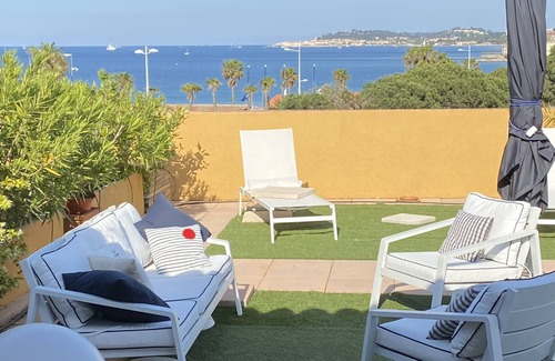 Port Cogolin Apartamento | St-Tropez Gulf, air-cond apart, except sea view terrace, beach 150 yd, 4/6 pers