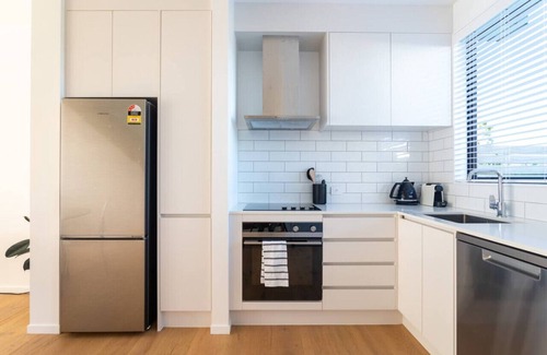 Remuera Apartamento | St Vincent Charmer - Stylish Townhouse w CarPark