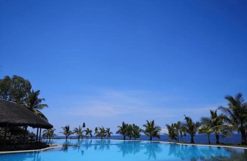 Del Gallego Otro | Sta Rita Island Resort