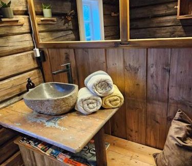 Hitra Apartamento | Stabburet på Balsnes Gård