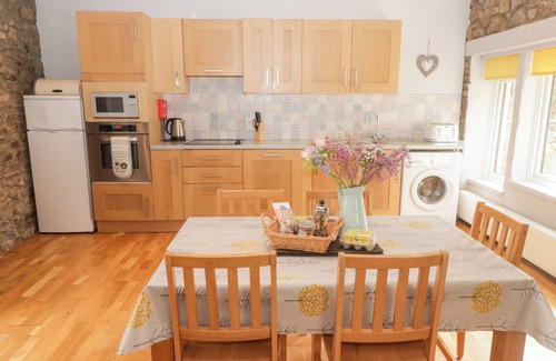 Templeton Cabaña | Stable Cottage, Narberth