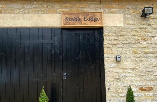 Bledington Casa | Stable Lodge at Bledington Mill