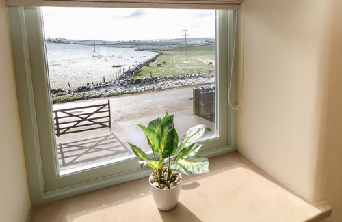 Peak District Cabaña | STABLE VIEW, family friendly, character holiday cottage in Tideswell