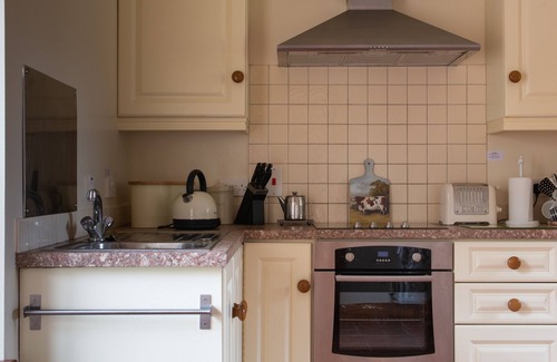 Fivemiletown Apartamento | Establos Courtyard Apartment en Blessingbourne Country Estate