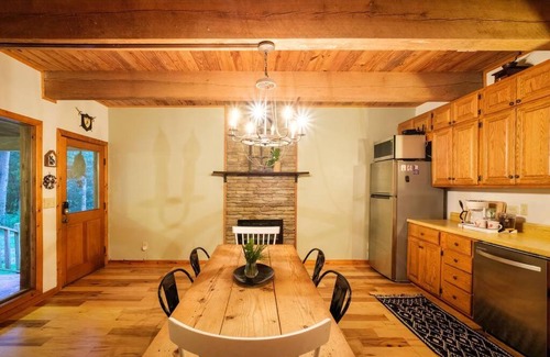Ellijay Casa | StackRock Cabin in Blue Ridge Mountains
