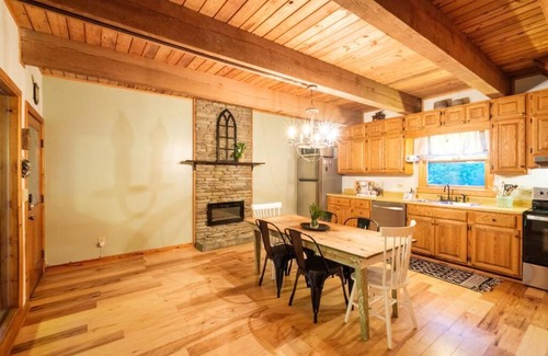 Ellijay Casa | StackRock Cabin in Blue Ridge Mountains