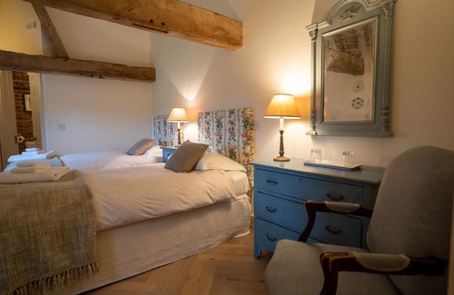 Toft Monks Casa | Stackyard Lodge - enchanting 18th Century converted barn in the Waveney Valley