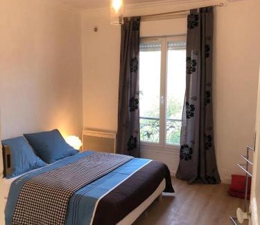 Rosny-sous-Bois Apartamento | Stade de France 40 mn, Disneyland 40 mn F2 46 m2 calme, quartier cosy, 200m du RER