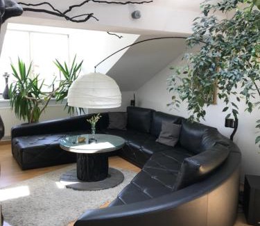 Cottbus Apartamento | Stadtdschungel FeWo mit Balkon