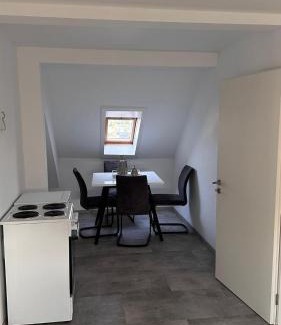 Fuldatal Apartamento | Stadtnahe Dachgeschosswohnung