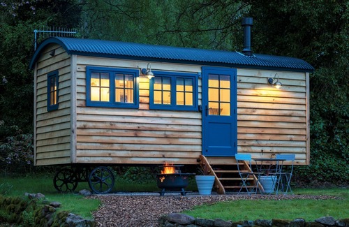 Baslow Cabaña | Stag Shepherd's Hut/Chatsworth Estate