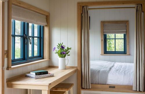 Baslow Casa | Stag Shepherds HutChatsworth Estate