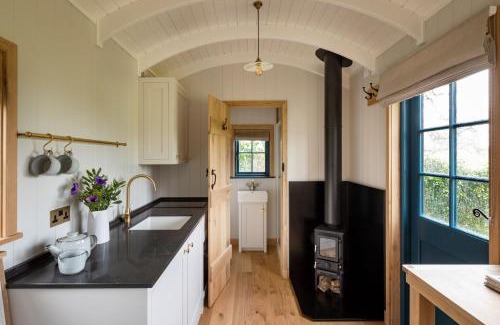 Baslow Casa | Stag Shepherds HutChatsworth Estate