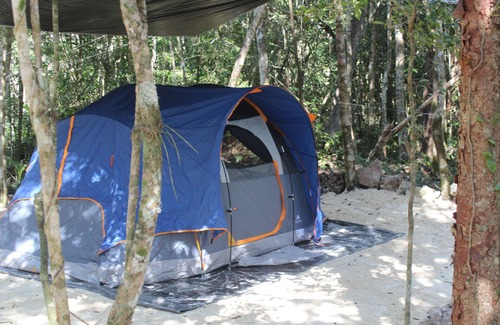 Tulum Alquiler De RV | Stage-One Camping - Camping Barebones en las selvas de Tulum