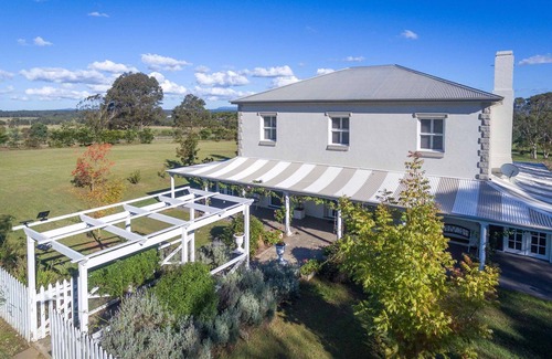 Lovedale Casa | Claremont Manor - a charming Lovedale escape