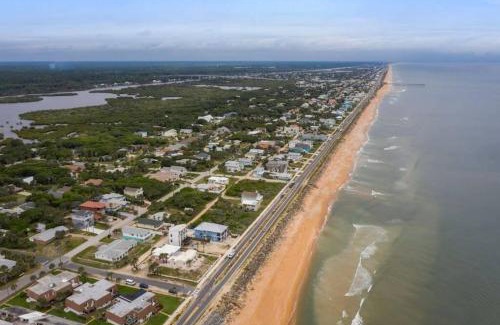 Flagler Beach Casa | Stairway to Heaven Hot Tub Beach Retreat
