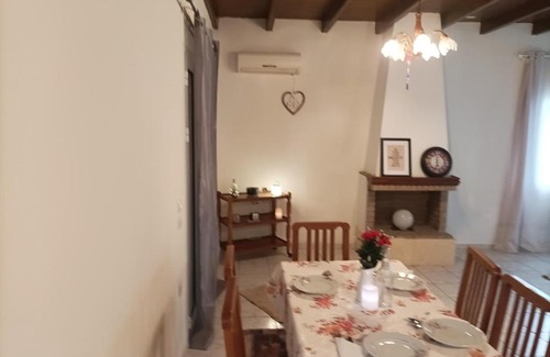 Sinarades Casa | Stammys house
