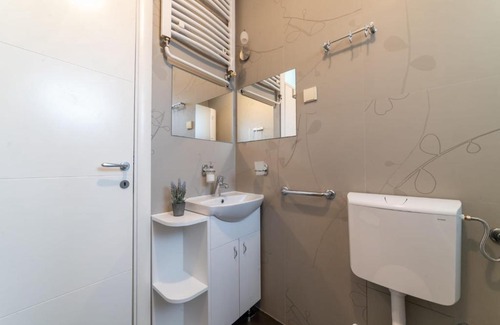 Grbavica Apartamento | STAN - APARTMAN KROKI