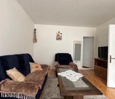 Savnik Apartamento | Stan