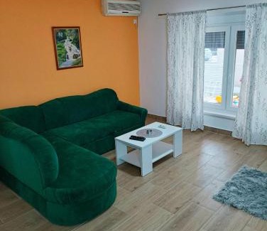 Valjevo Apartamento | Stan na dan Ema 1