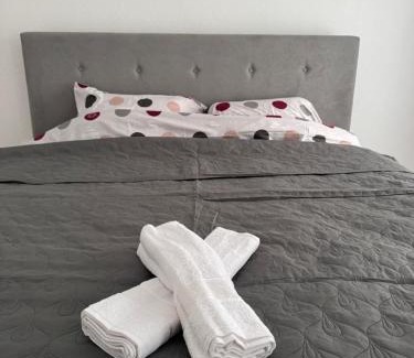 Mrkonjic Grad Apartamento | Stan na dan GlobusMG