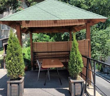 Uzice Apartamento | Stan na dan Goca
