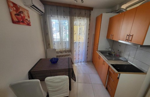 Prnjavor Apartamento | Stan na dan Prnjavor, Gajba u centru