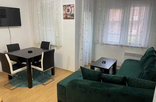 Bijeljina Apartamento | Stan na dan Simikic Z