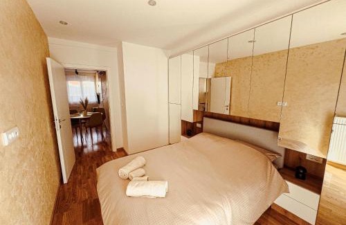 Loznica Apartamento | Stan na dan u centru Loznice !