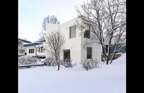 Tromsdalen Apartamento | Estándar-Apartamento-Baño Privado-Vista a la Montana-Apartment 01