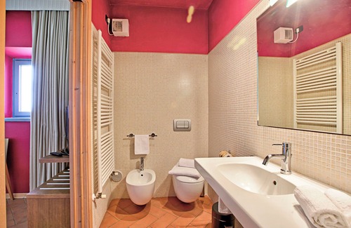 San Benedetto di Lugana Hotel | Standard Double Tulipano Piccolo - Almavi, Desenzano Del Garda, Italy