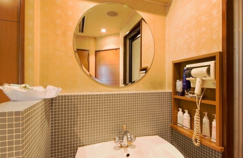 Uehonmachi Hotel | standard double room / Osaka Ōsaka