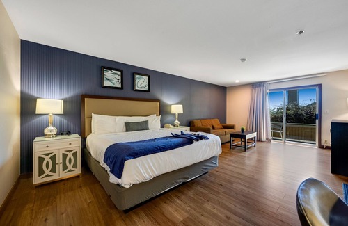 Bodega Bay Casa | Standard King Room with Ocean View