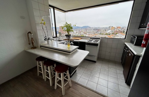 Distrito Financiero Cabina | Stanford Suites Hotel