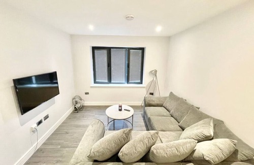 Stanmore Apartamento | Stanmore Central - Ground Floor Garden Apartment