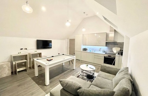 Stanmore Apartamento | Stanmore Central -Penthouse Apartment With Terrace