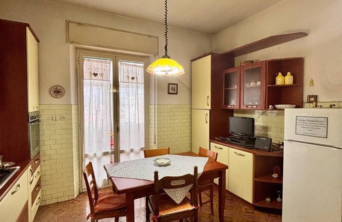 Coste Casa | Se alquila habitación Giarre