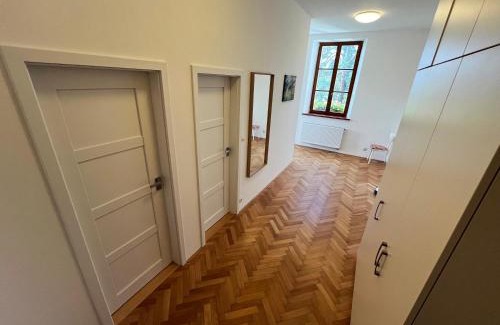 Misov Apartamento | Stará Škola