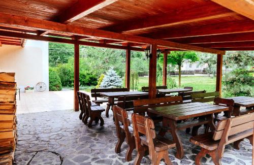 Priepasne Casa | Stará Škola