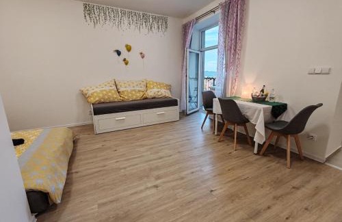Golcuv Jenikov Apartamento | Star #3C315