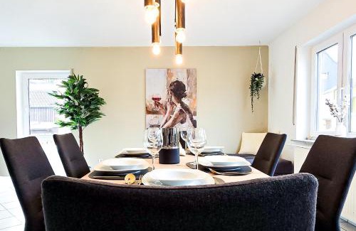 Nussloch Apartamento | STAR-Apartment - Garden with Terrace, Calm, 120m2
