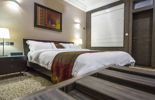 Abuja Hotel | Star Diamond View Lounge and Suites