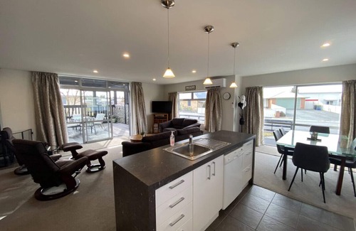 Twizel Casa | Star Gaze on Rhoboro Rd