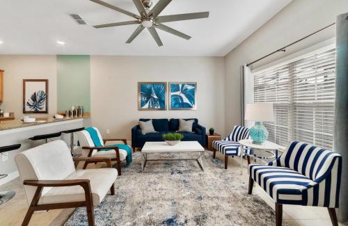 Kissimmee Casa | Star Hideaway at Storey Lake by Shine Villas townhouse