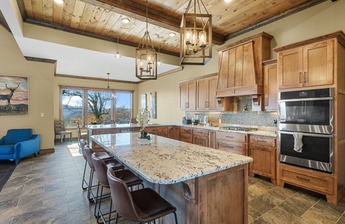 Gatlinburg - Pigeon Forge Chalet De Esquí | Star Of The Summit, Private Pool, Breathtaking Mountain Views, FREE Tickets!