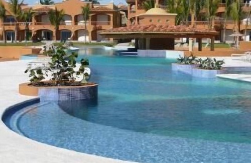 Mazatlán Condominio | Estrella golpeada por el mar