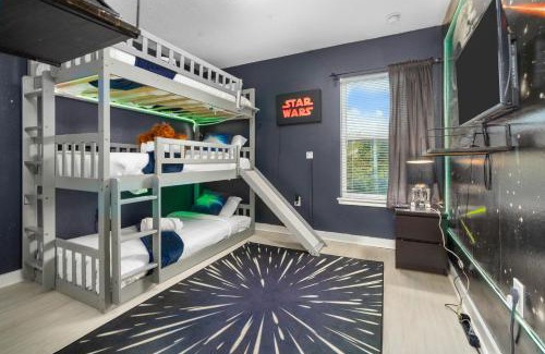 Kissimmee Casa | Star Wars and Frozen, Pool, 10 min to Disney