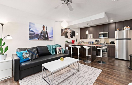 Prairie Village Apartamento | ★✪Star Wars✪KING BD✪No Stairs!✪Fast Wifi✪Dedicated Covered Parking✪★